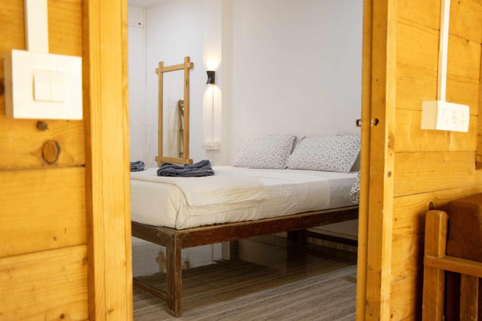 Bed and Breakfast Rosa Mystica Кола Экстерьер фото