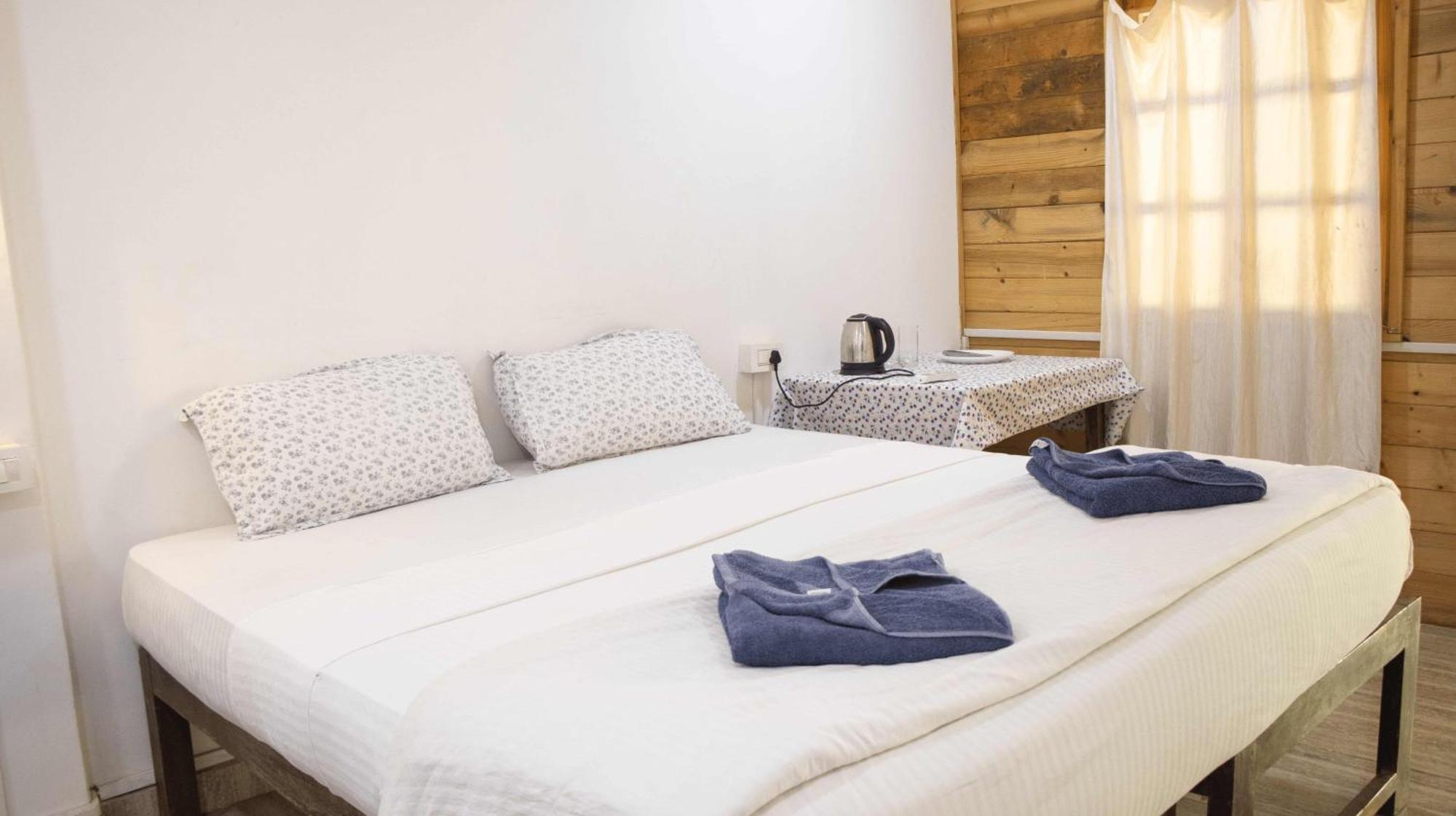 Bed and Breakfast Rosa Mystica Кола Экстерьер фото